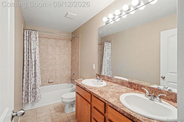 159 Singh Boulevard, South Lyon, MI 48178