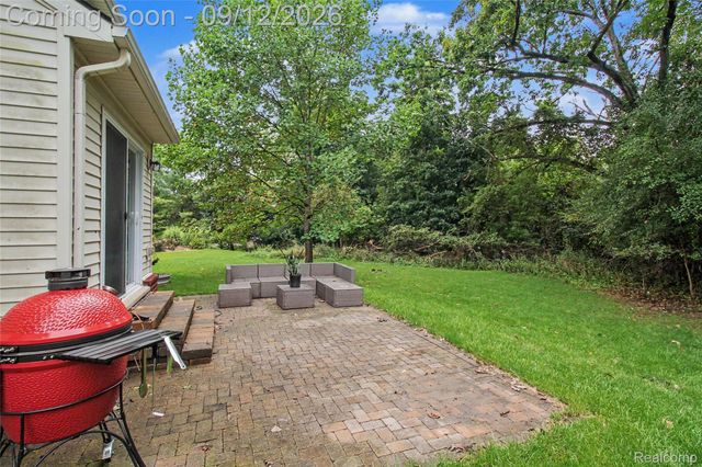 159 Singh Boulevard, South Lyon, MI 48178