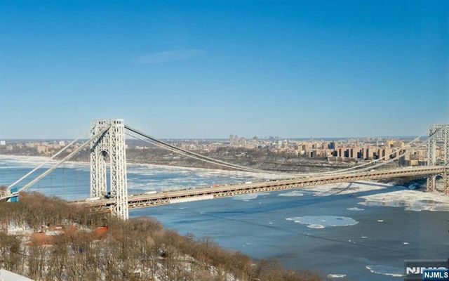 100 Old Palisade Road 1813, Fort Lee, NJ 07024