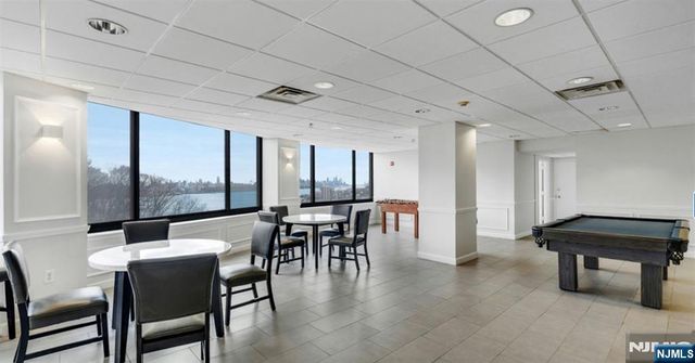 100 Old Palisade Road 1813, Fort Lee, NJ 07024