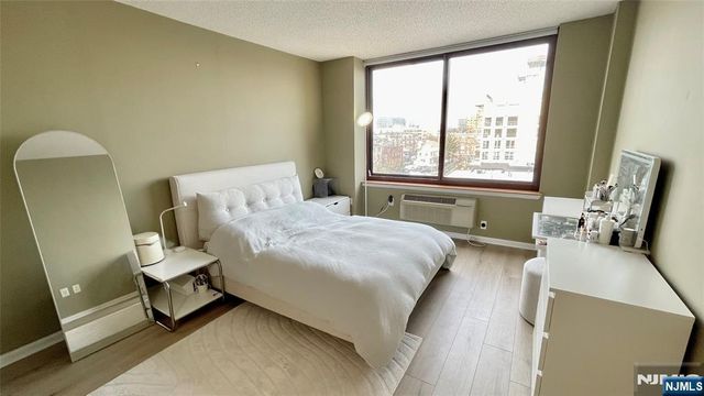 100 Old Palisade Road 1813, Fort Lee, NJ 07024