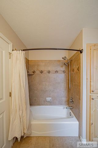 2699 N Sienna Drive, Idaho Falls, ID 83401