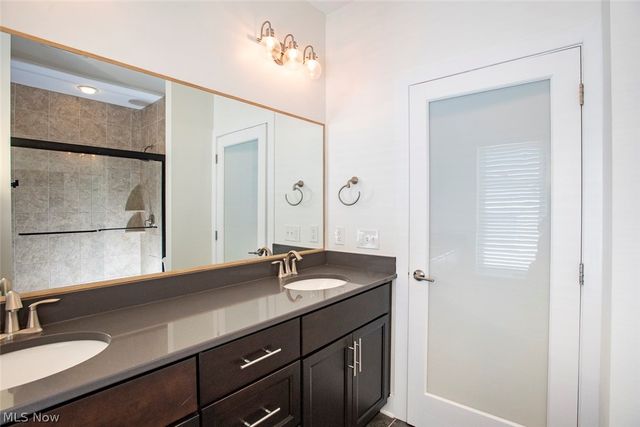 7309 Gateway Court, Cleveland, OH 44102
