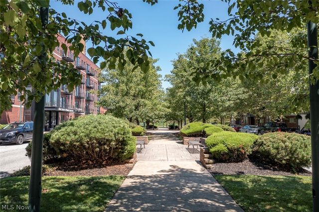 7309 Gateway Court, Cleveland, OH 44102