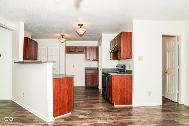 8447 Centenary Drive, Camby, IN 46113