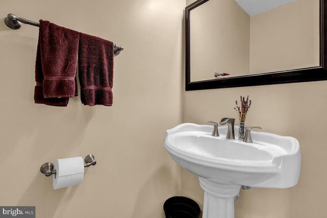 13505 MONTVALE DR, Silver Spring, MD 20904