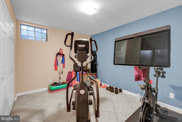 13505 MONTVALE DR, Silver Spring, MD 20904