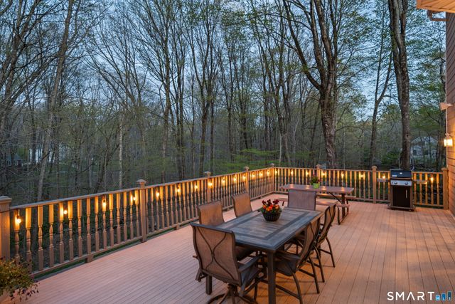420 Summer Hill Road, Madison, CT 06443