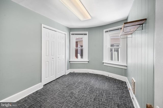 22 E 3RD ST, Media, PA 19063