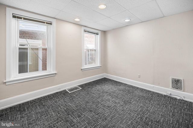 22 E 3RD ST, Media, PA 19063