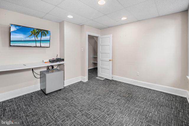 22 E 3RD ST, Media, PA 19063