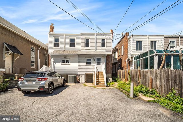22 E 3RD ST, Media, PA 19063
