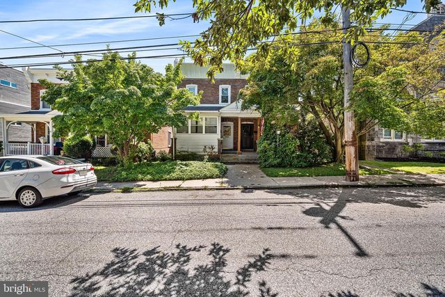22 E 3RD ST, Media, PA 19063