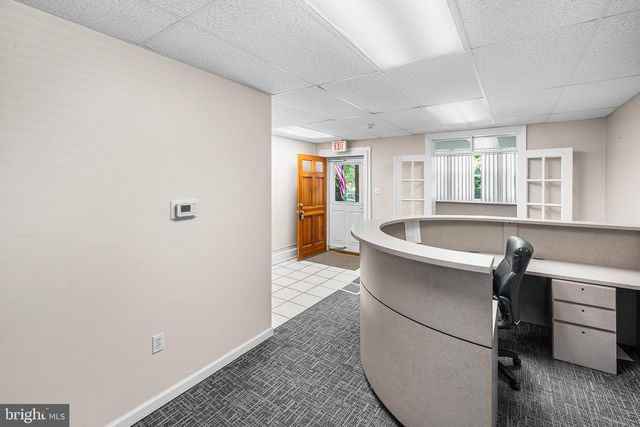 22 E 3RD ST, Media, PA 19063