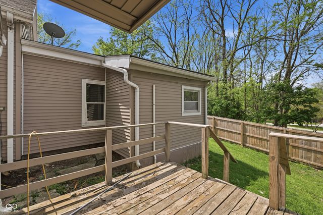 228 S Madison Street, Knightstown, IN 46148