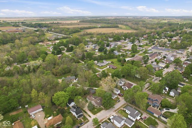 228 S Madison Street, Knightstown, IN 46148
