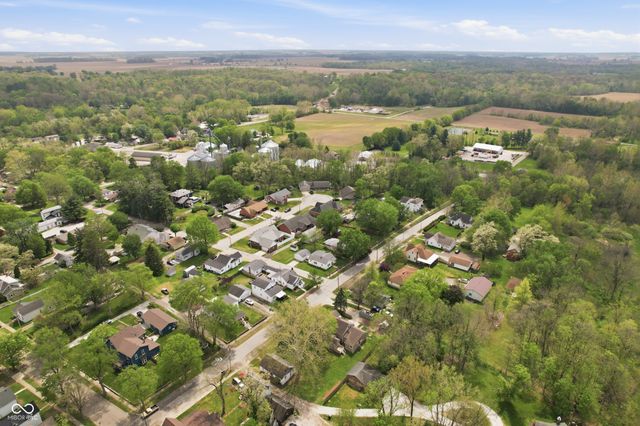 228 S Madison Street, Knightstown, IN 46148