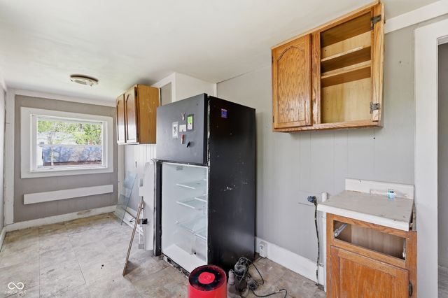 228 S Madison Street, Knightstown, IN 46148