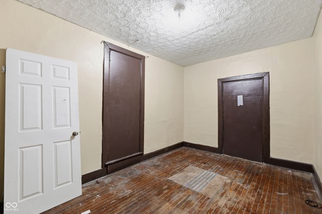 228 S Madison Street, Knightstown, IN 46148