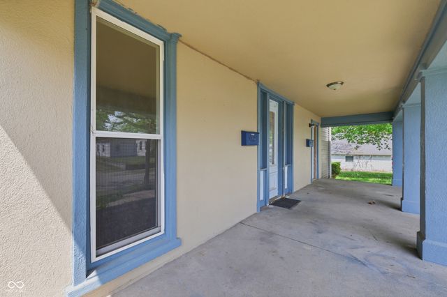 228 S Madison Street, Knightstown, IN 46148
