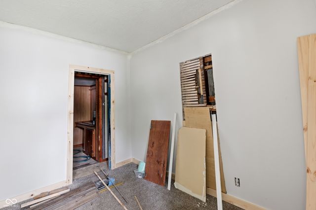 228 S Madison Street, Knightstown, IN 46148