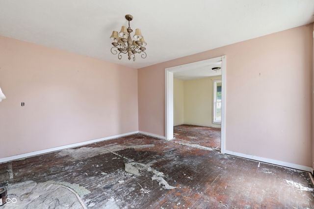 228 S Madison Street, Knightstown, IN 46148