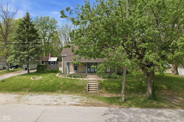 228 S Madison Street, Knightstown, IN 46148