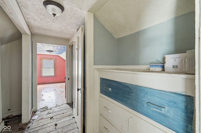 228 S Madison Street, Knightstown, IN 46148