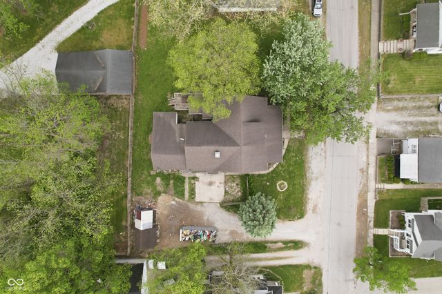228 S Madison Street, Knightstown, IN 46148