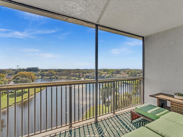 1266 S Military Trail 575, Deerfield Beach, FL 33442