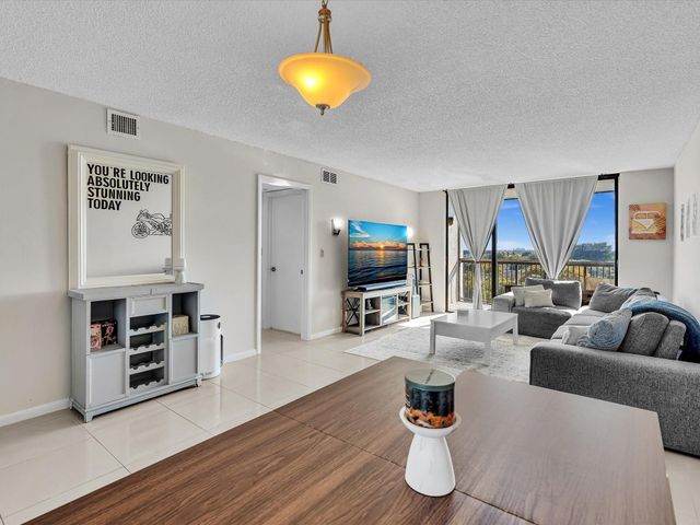 1266 S Military Trail 575, Deerfield Beach, FL 33442