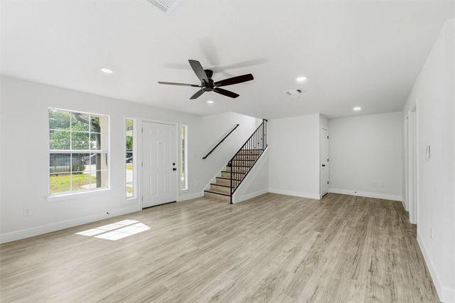 7421 Carothers Street, Houston, TX 77028