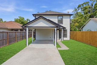 7421 Carothers Street, Houston, TX 77028