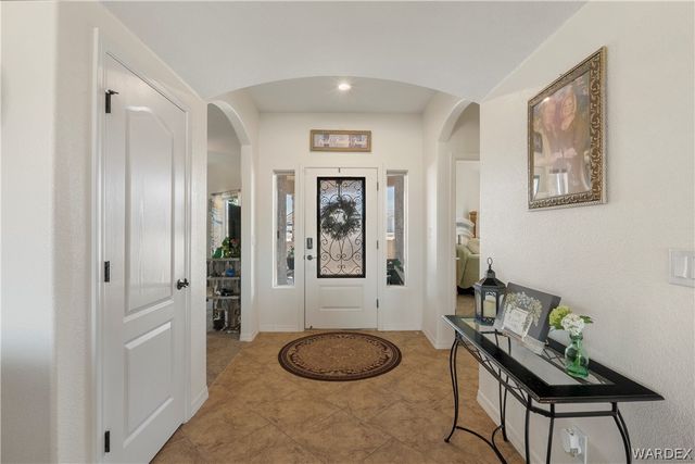 2691 Slide Mountain Loop, Bullhead City, AZ 86442