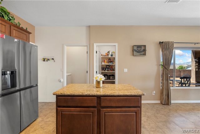 2691 Slide Mountain Loop, Bullhead City, AZ 86442