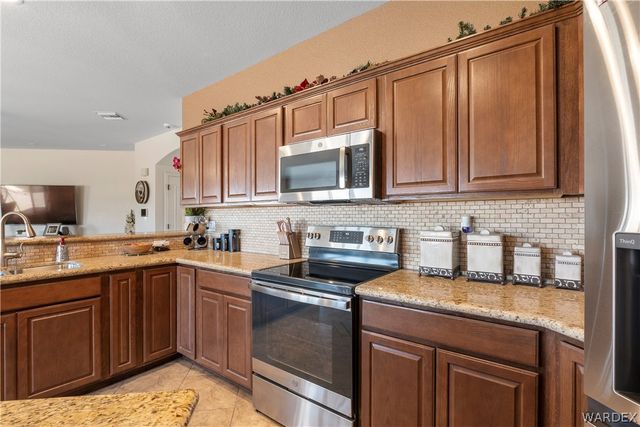 2691 Slide Mountain Loop, Bullhead City, AZ 86442