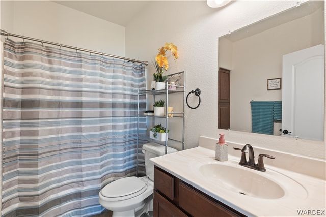 2691 Slide Mountain Loop, Bullhead City, AZ 86442