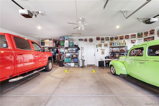 2691 Slide Mountain Loop, Bullhead City, AZ 86442