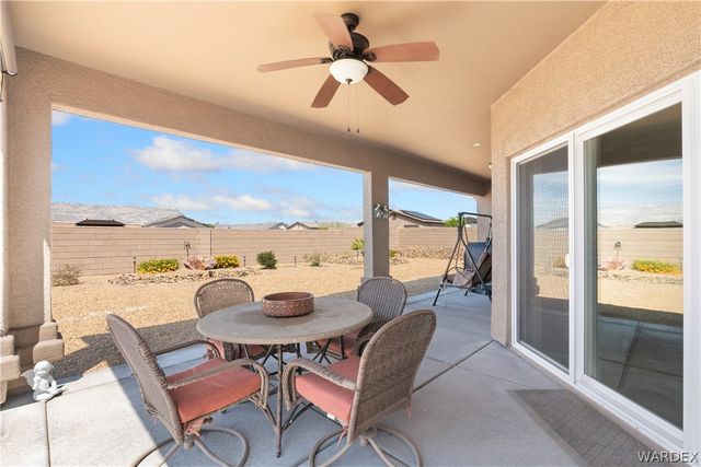 2691 Slide Mountain Loop, Bullhead City, AZ 86442