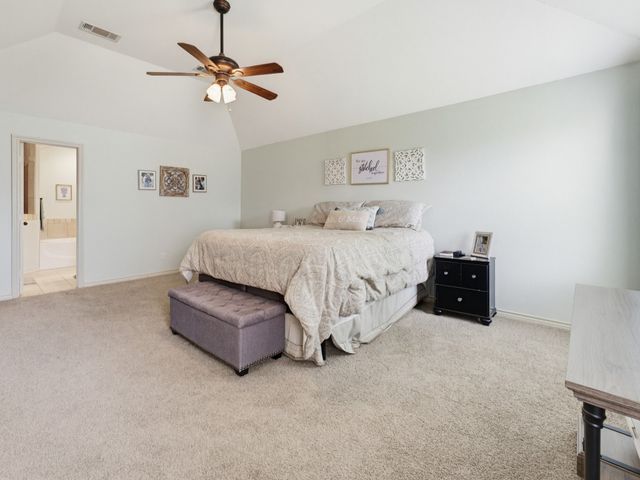 2108 Ridgewood Drive, Bridgeport, TX 76426