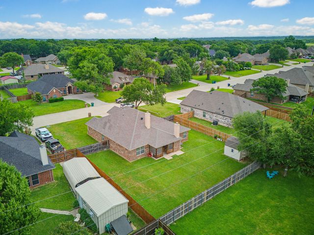 2108 Ridgewood Drive, Bridgeport, TX 76426