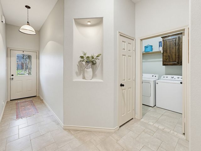 2108 Ridgewood Drive, Bridgeport, TX 76426
