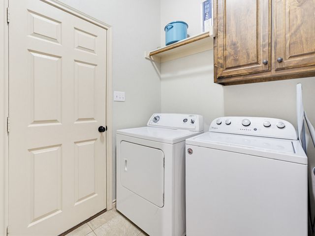 2108 Ridgewood Drive, Bridgeport, TX 76426