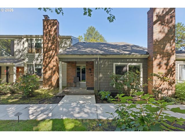 1325 BONNIEBRAE Dr, Lake Oswego, OR 97034