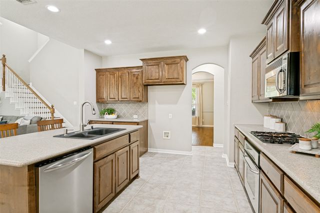 1121 Victory Bells Drive, Fort Worth, TX 76052