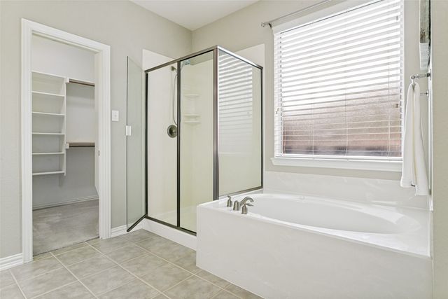 1121 Victory Bells Drive, Fort Worth, TX 76052
