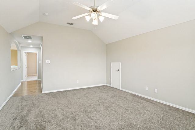1121 Victory Bells Drive, Fort Worth, TX 76052