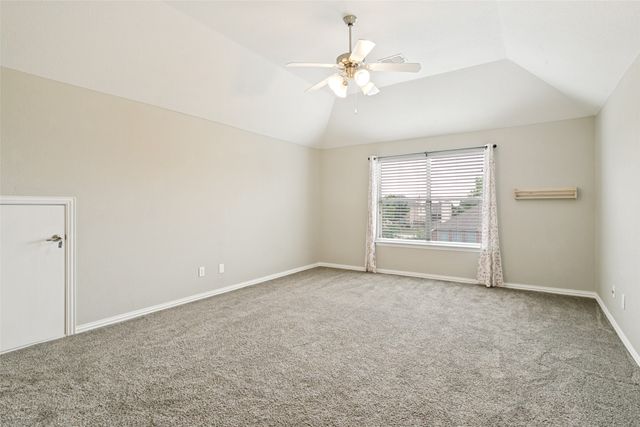 1121 Victory Bells Drive, Fort Worth, TX 76052