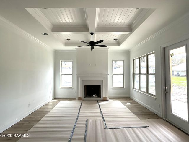 123 Crooked Pine Lane, Scott, LA 70583