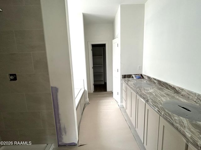 123 Crooked Pine Lane, Scott, LA 70583